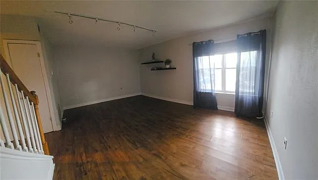 222 London Ave #218 — Photo 28