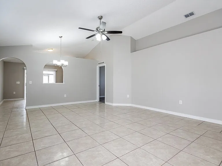 11436 Ivy Flower Loop — Photo 3
