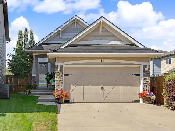 81 E Brightonstone Grv SE, Calgary, AB T2Z 0C6