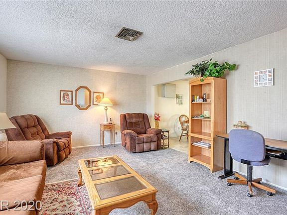 3rd image of 3623 Anthony Dr