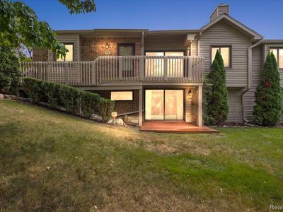 7092 Elmhurst, West Bloomfield, MI, 48322
