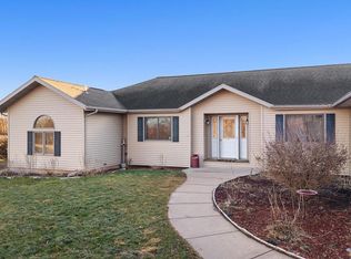 4415 Old Stone Road, Oregon, WI 53575