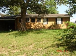 408 Lewis St, Vienna, IL 62995