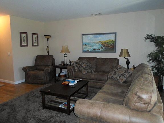 4th image of 27535 Lakeview Dr #77