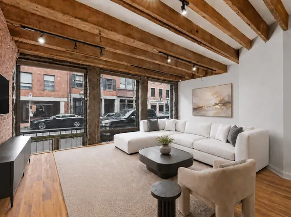 112 Fulton St Unit 1C, Boston, MA 02109