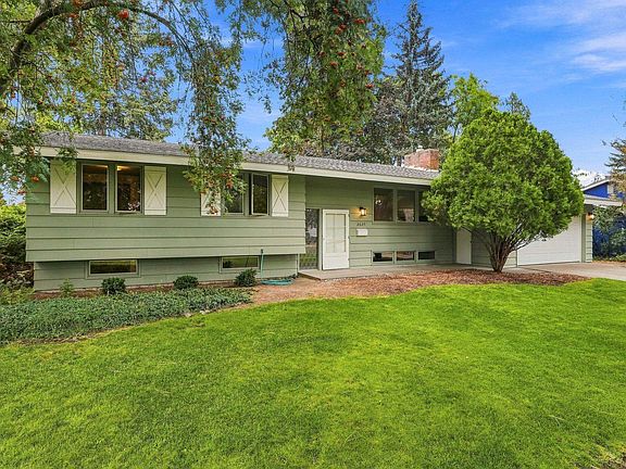2nd image of 2639 E 39th Ave