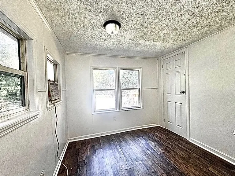 360 Arrowood Rd — Photo 3