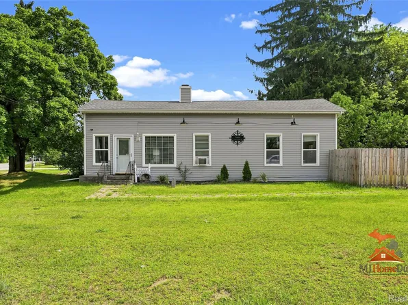 13080 N Saginaw Rd, Clio, MI 48420
