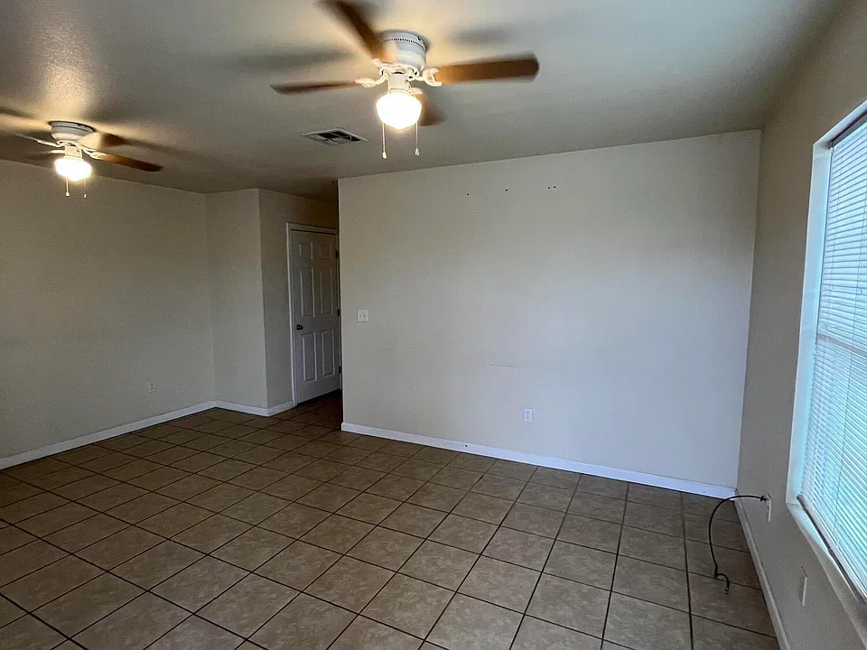 140 Keeney Ct #A