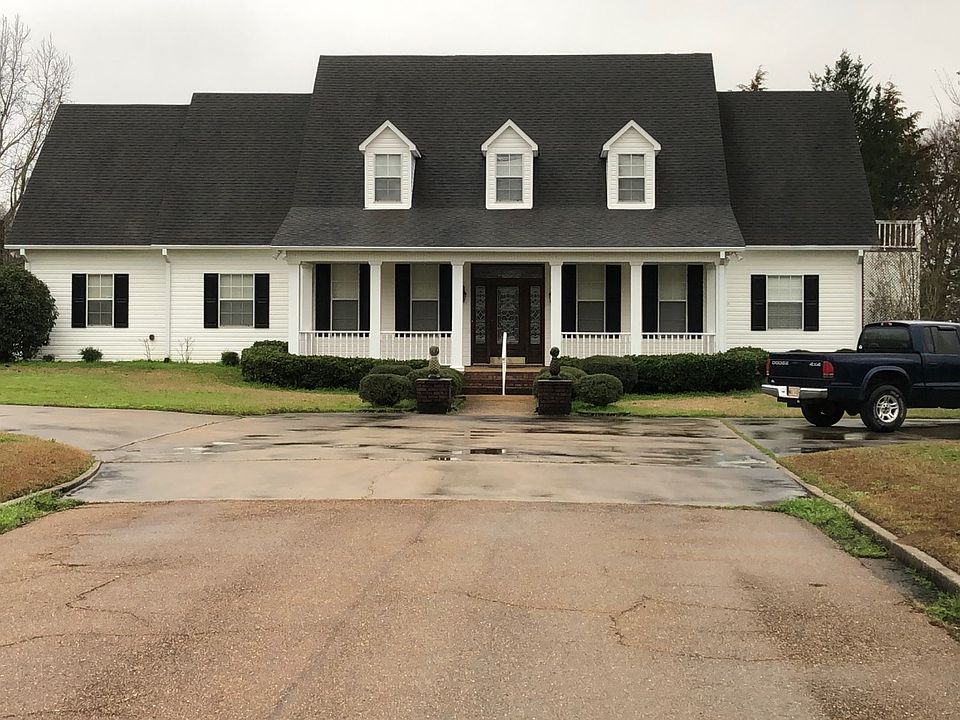 1st image of 14 Grandview Dr
