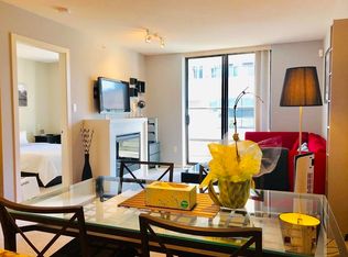 2979 Glen Dr #303, Coquitlam, BC V3B 0B2