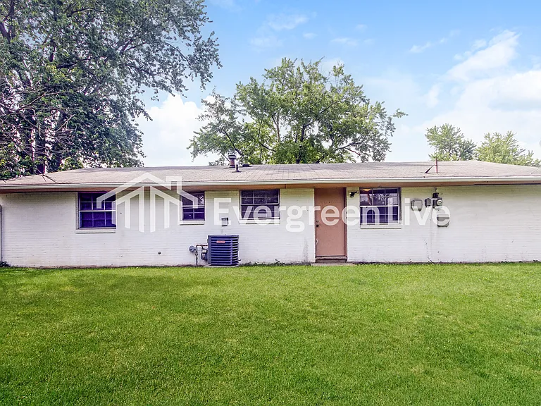 2036 Overlook Ct — Photo 14