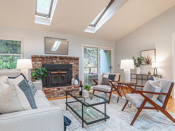 2nd image of 530 Midvale Way