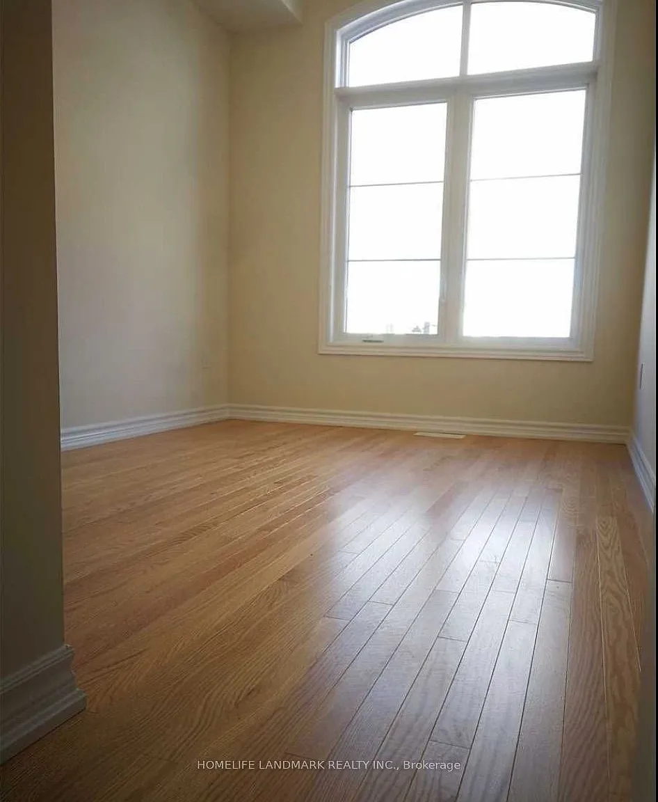 4 bed, $3,800 — Photo 3