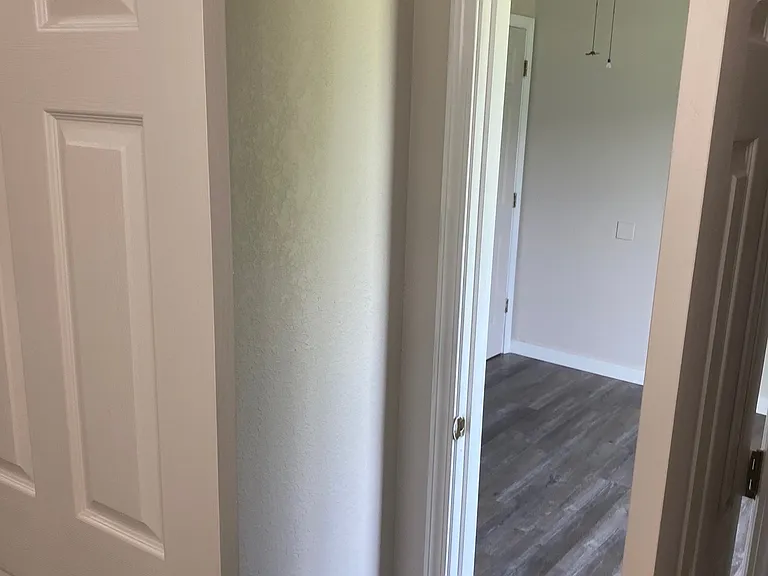 4866 Richmond Dr — Photo 11