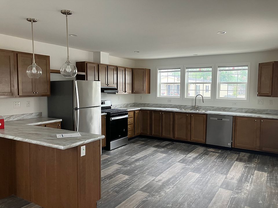 1st image of 431 N 35th Ave #29