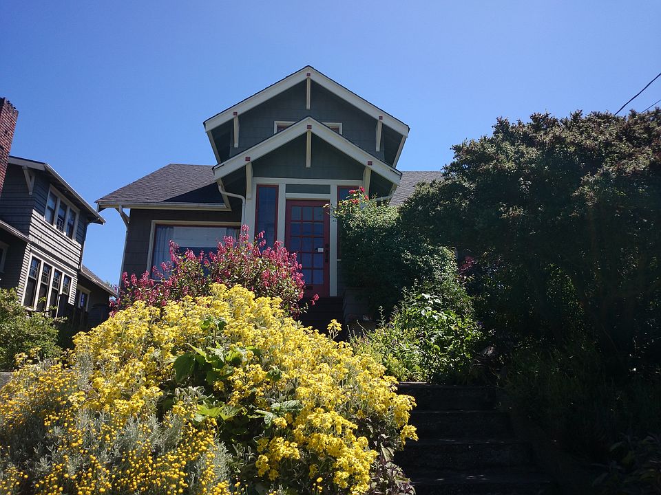 2nd image of 7402 28th Ave NW