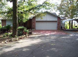 240 S 26th St, Ozark, AR 72949