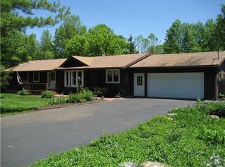 2074 Harris Rd, Penfield, NY 14526