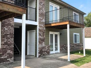 311 Hawkins Rd #E5, Clarksville, TN 37040