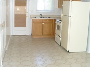 430 Gardner St, Northville, MI 48167