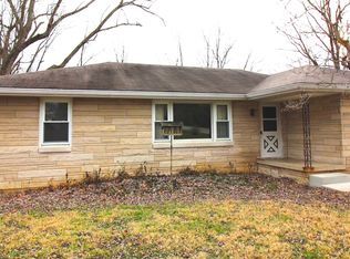 693 W Green Rd, Bloomington, IN 47403