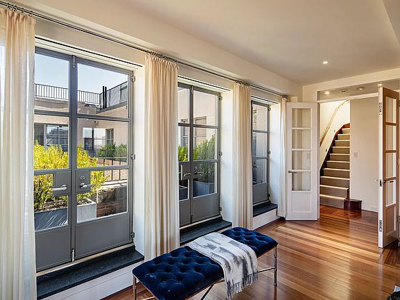 5th image of 325 W End Ave Penthouse B
