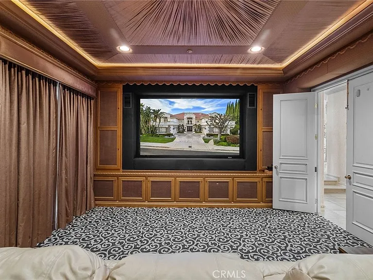 3724 Winford Dr — Photo 17