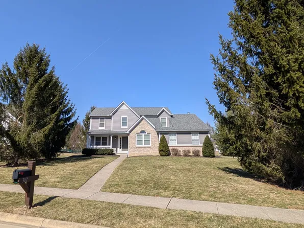 302 Central Station Dr, Johnstown, OH 43031