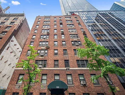 Sold by Triplemint | media 17