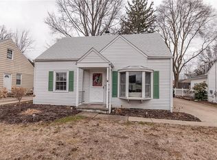329 Adams Ave, Cuyahoga Falls, OH 44221