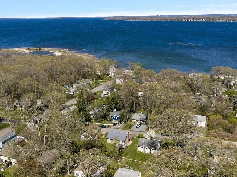 21 Spindrift Dr — Photo 35