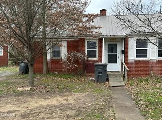2133 Sherwood Rd, Kingsport, TN 37664