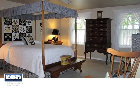 Enormous master bedroom