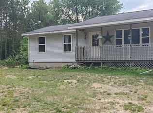 16667 Tamarack Rd, Howard City, MI 49329