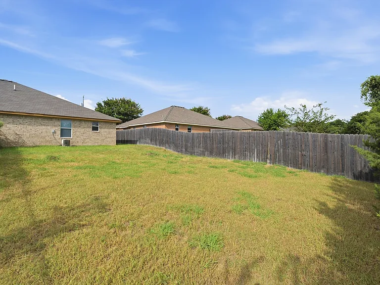 1623 Yuma Trl #A — Photo 15