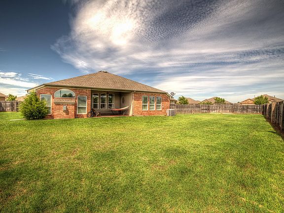2nd image of 18000 Barracho Dr