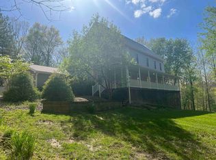2910 Thornhill Dr, Flatwoods, KY 41139