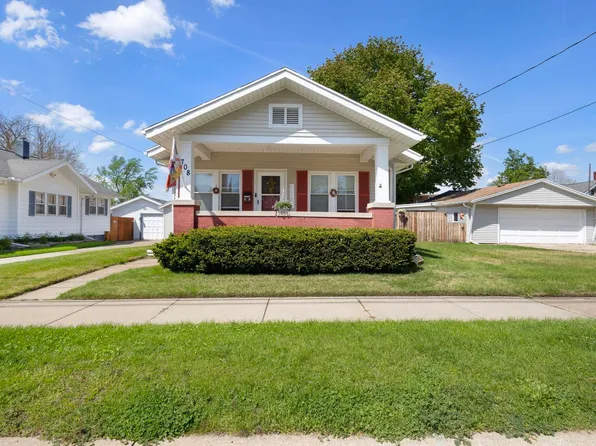 708 W 3rd St, Mishawaka, IN 46544