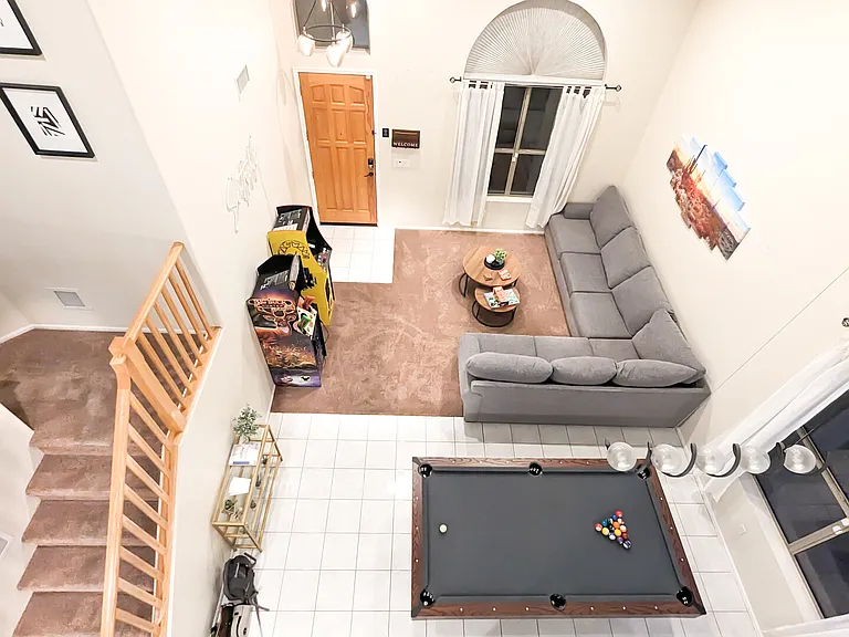 E Michelle Dr — Photo 26