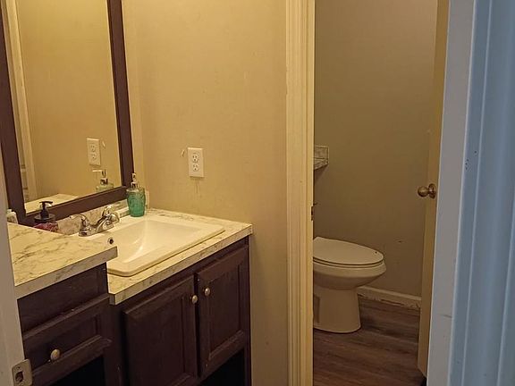 5th image of 19416 Hummingbird Rd