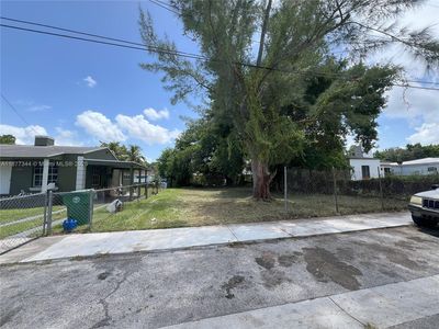 1456 NW 57th St, Miami, FL, 33142