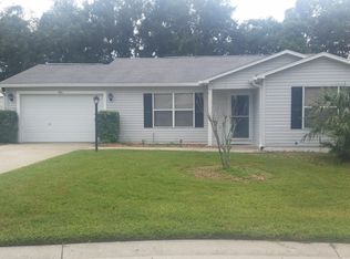 711 Hudson Ln, Lady Lake, FL 32159