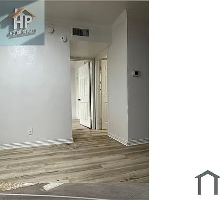1516 Annex Ave #104 — Photo 11