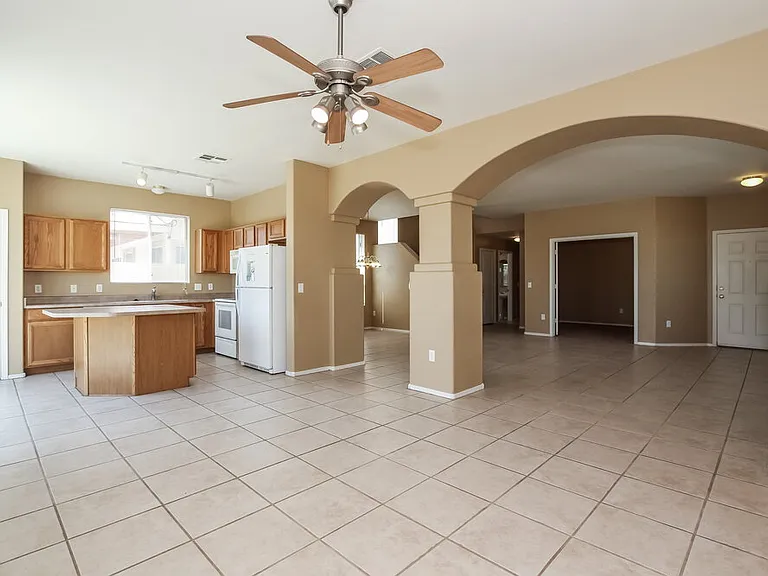 13519 W San Juan Ct — Photo 10
