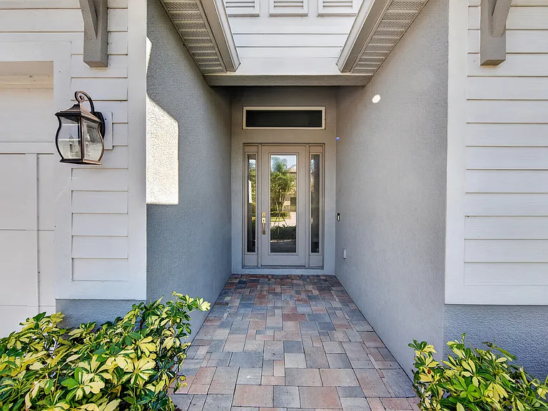 5504 Title Row Dr — Photo 12
