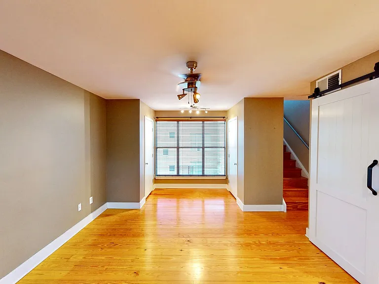 2062 Atherton Heights Ln — Photo 19