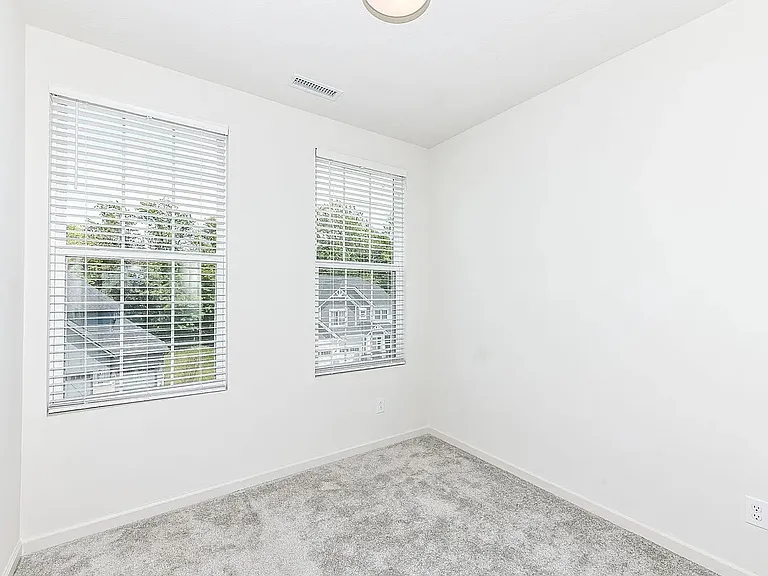 14567 Brecon Ln — Photo 20