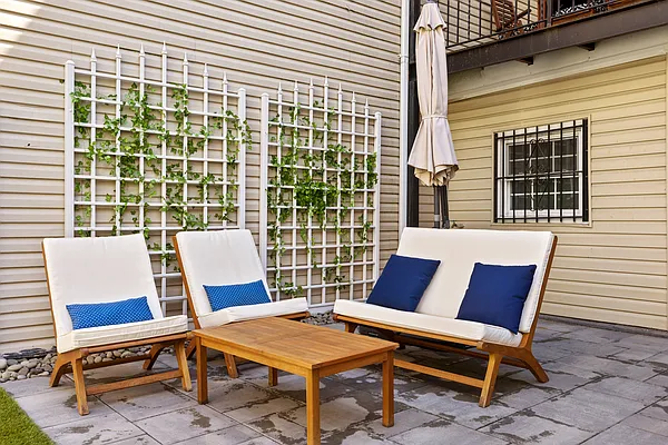 Sold by Compass | media 15