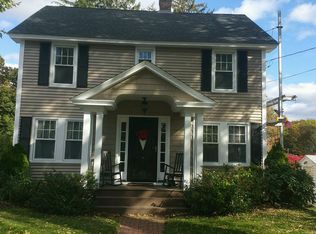 6 Lyndale Rd, Worcester, MA 01606